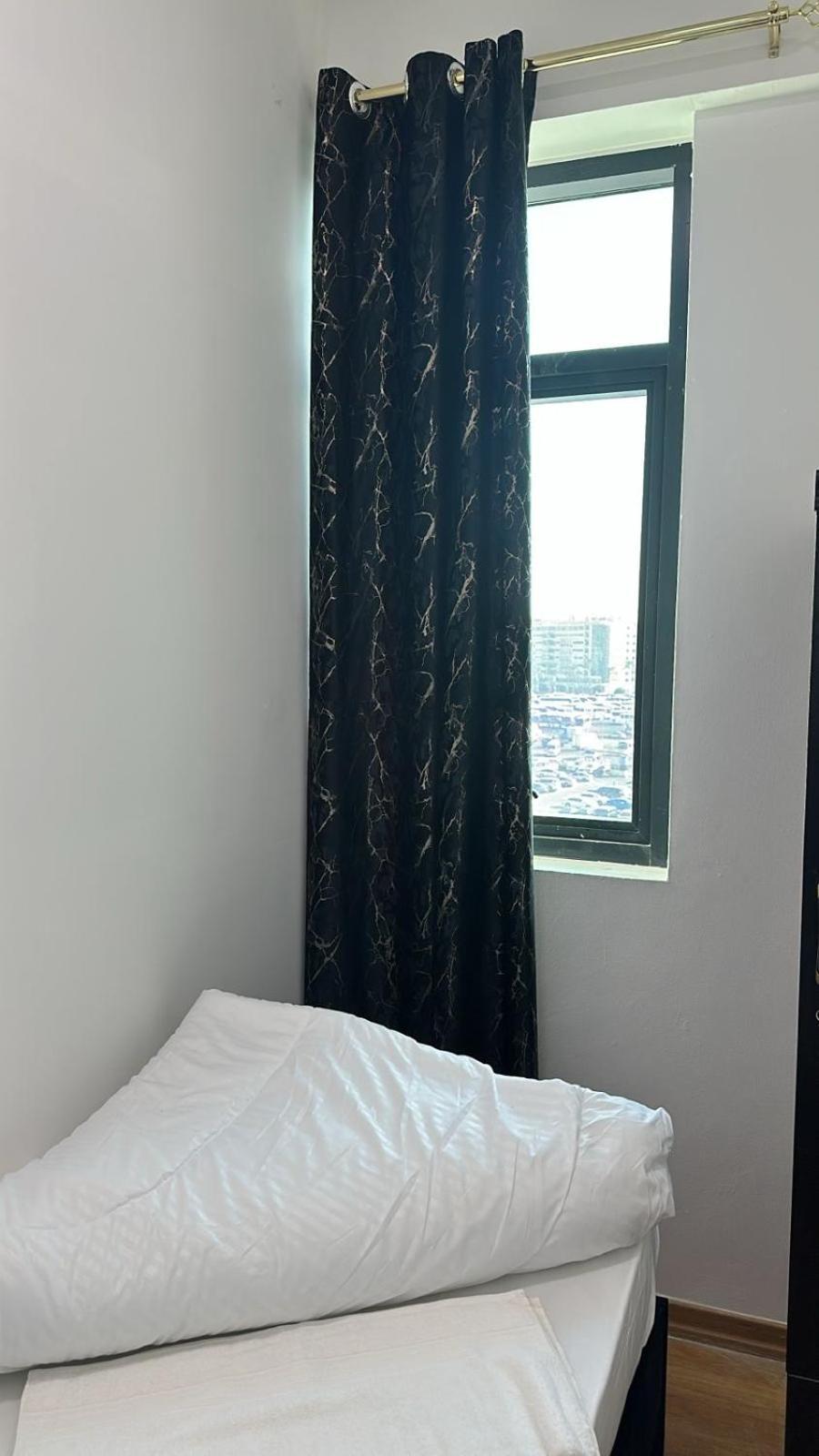 Four Stars Hostel Dubai Luaran gambar